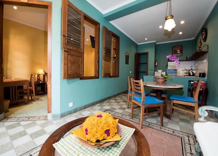 Puri Damai Boutique